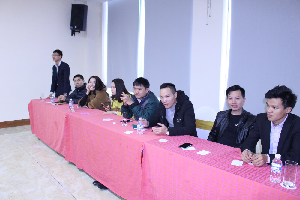 Buổi họp thứ 20 của VEC Diamonds Group