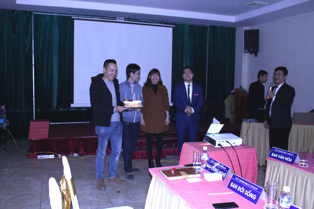 Buổi họp thứ 20 của VEC Diamonds Group