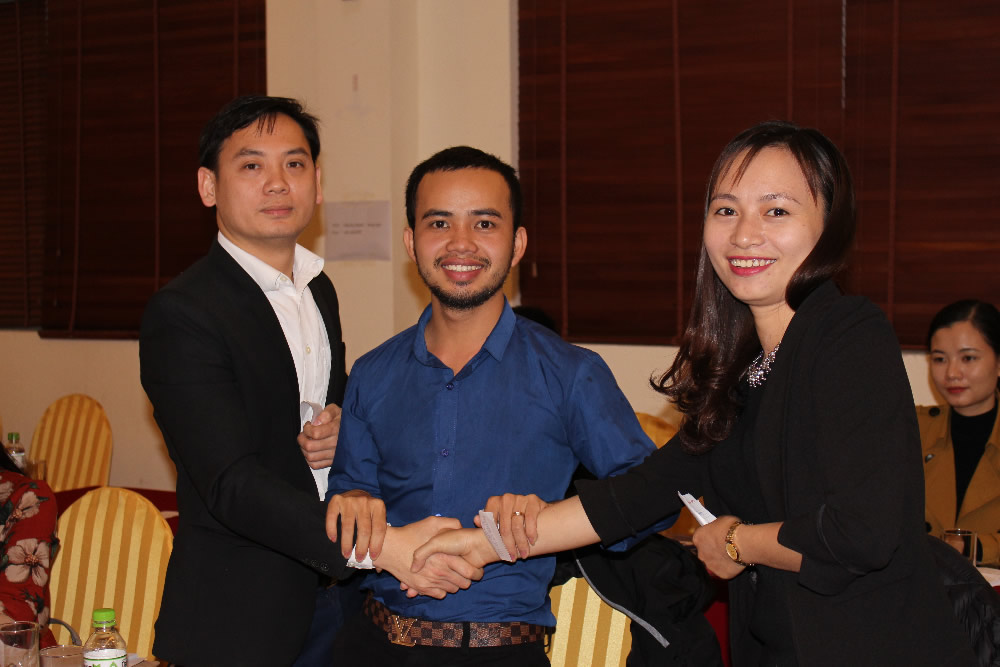 Buổi họp đầu tiên của VEC Stars Group