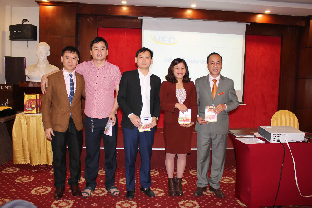 Buổi họp đầu tiên của VEC Stars Group
