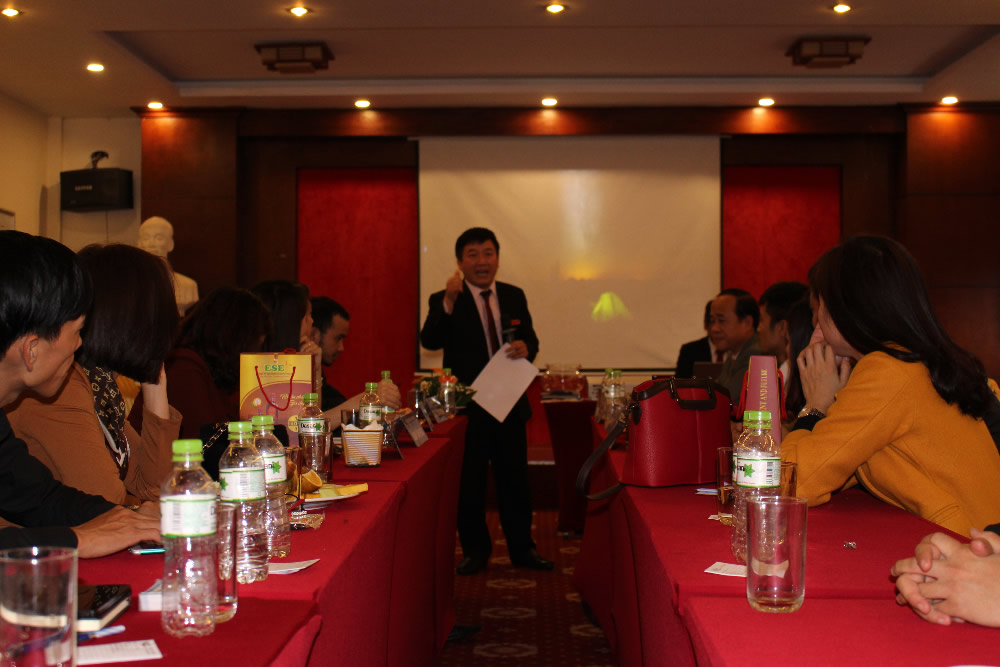 Buổi họp đầu tiên của VEC Stars Group