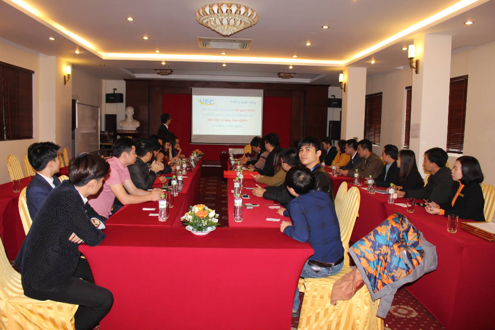 Buổi họp đầu tiên của VEC Stars Group