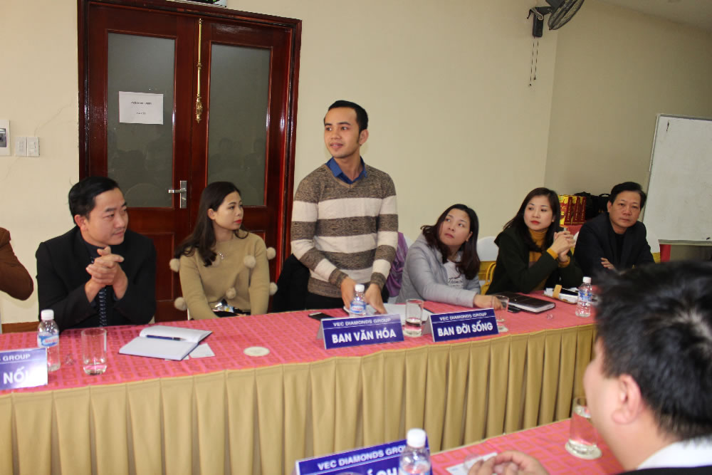 Buổi họp đầu tiên của VEC Stars Group
