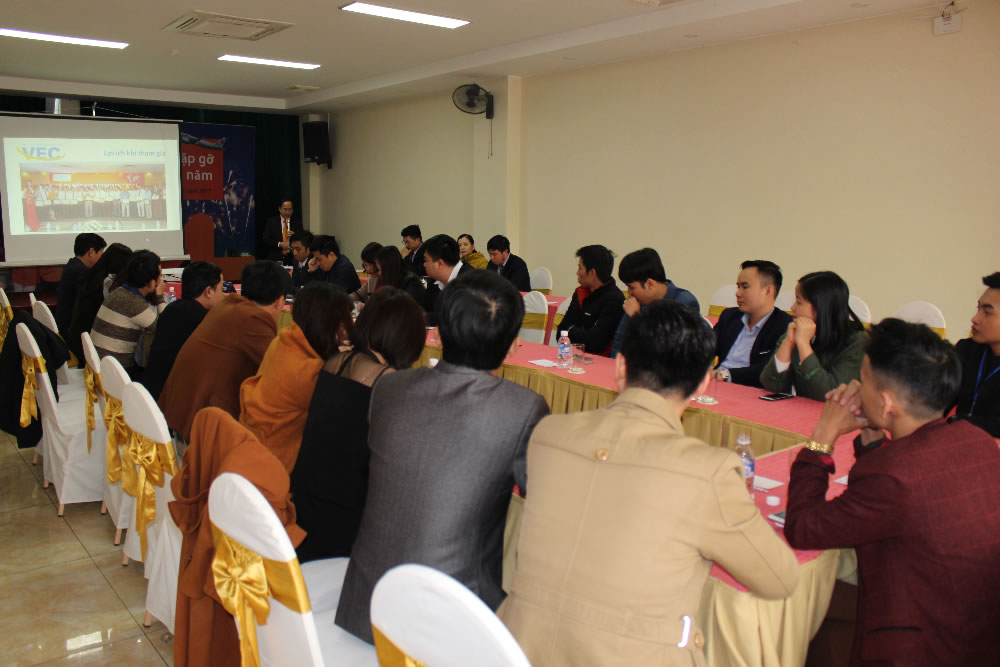 Buổi họp đầu tiên của VEC Stars Group