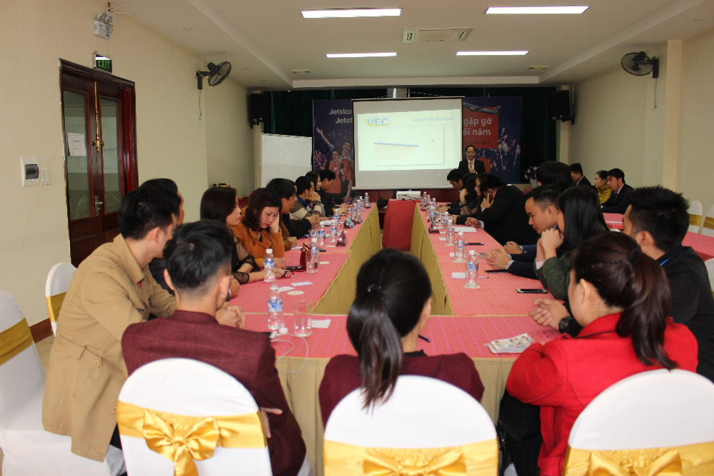Buổi họp đầu tiên của VEC Stars Group