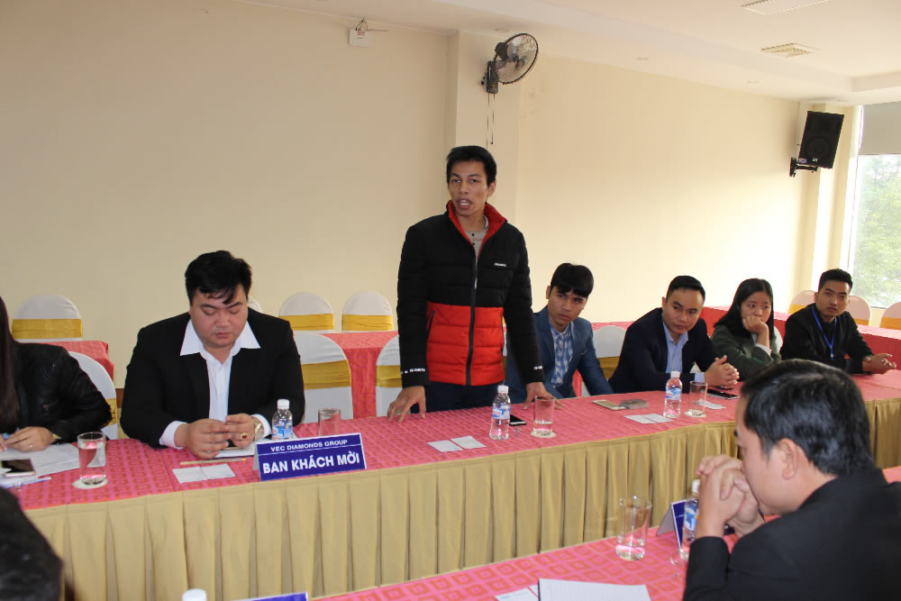 Buổi họp đầu tiên của VEC Stars Group