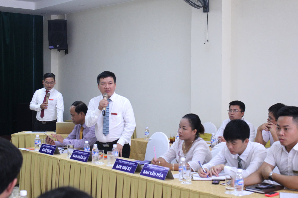 Buổi họp thứ 10 của VEC Diamonds Group