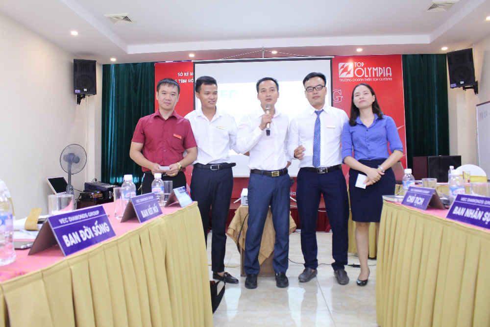 Buổi họp thứ 11 của VEC Diamonds Group