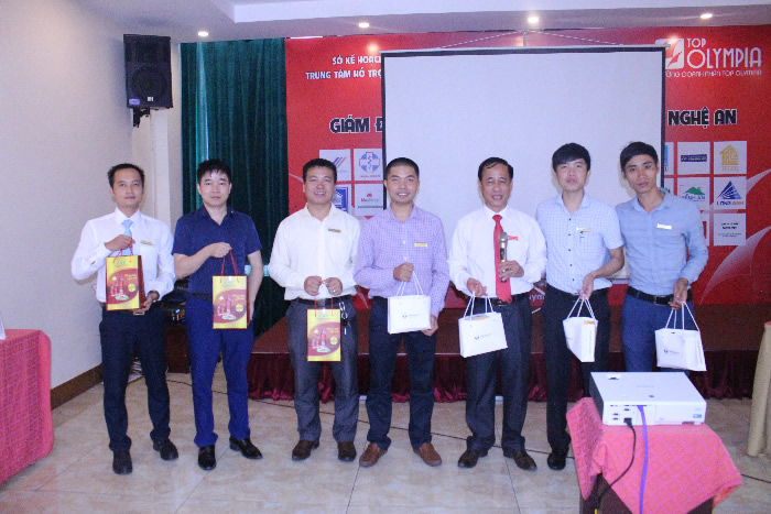 Buổi họp thứ 13 của VEC Diamonds Group