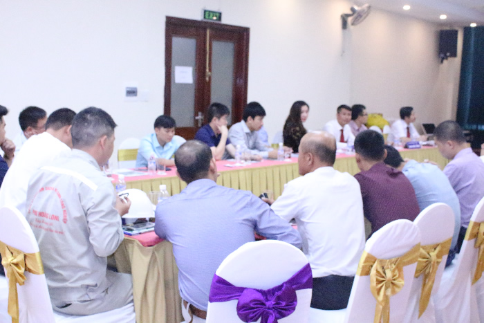 Buổi họp thứ 13 của VEC Diamonds Group