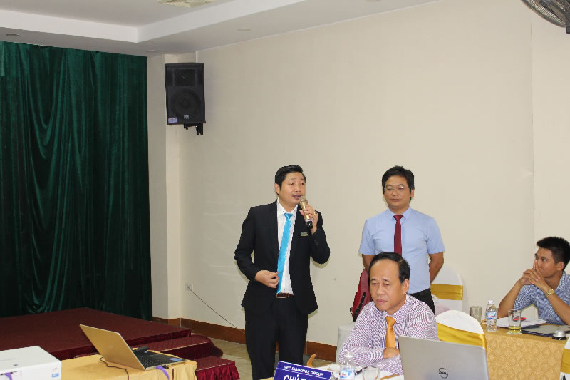 Buổi họp thứ 7 của VEC Diamonds Group