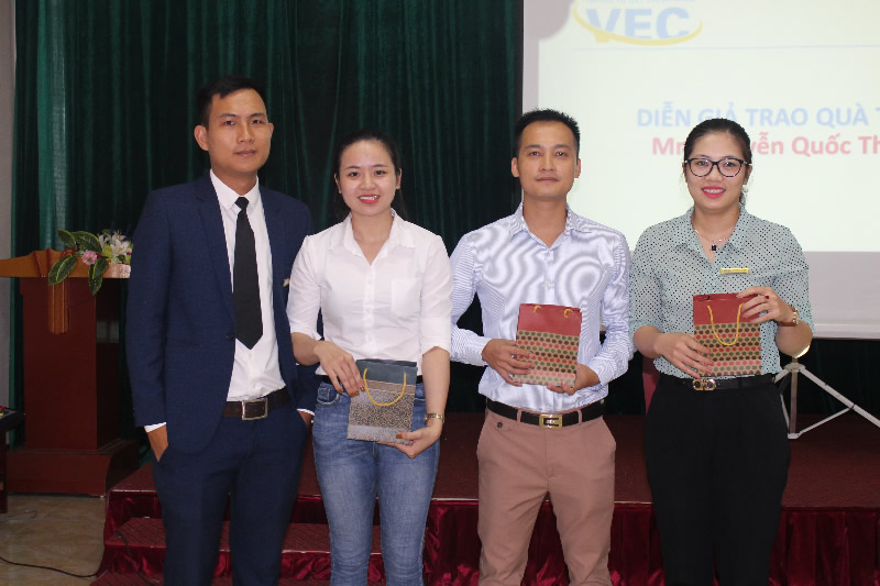 Buổi họp thứ 8 của VEC Diamonds Group