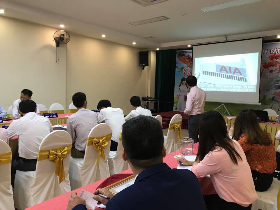 Cuộc họp của VEC Diamonds Group trong tâm bão số 3