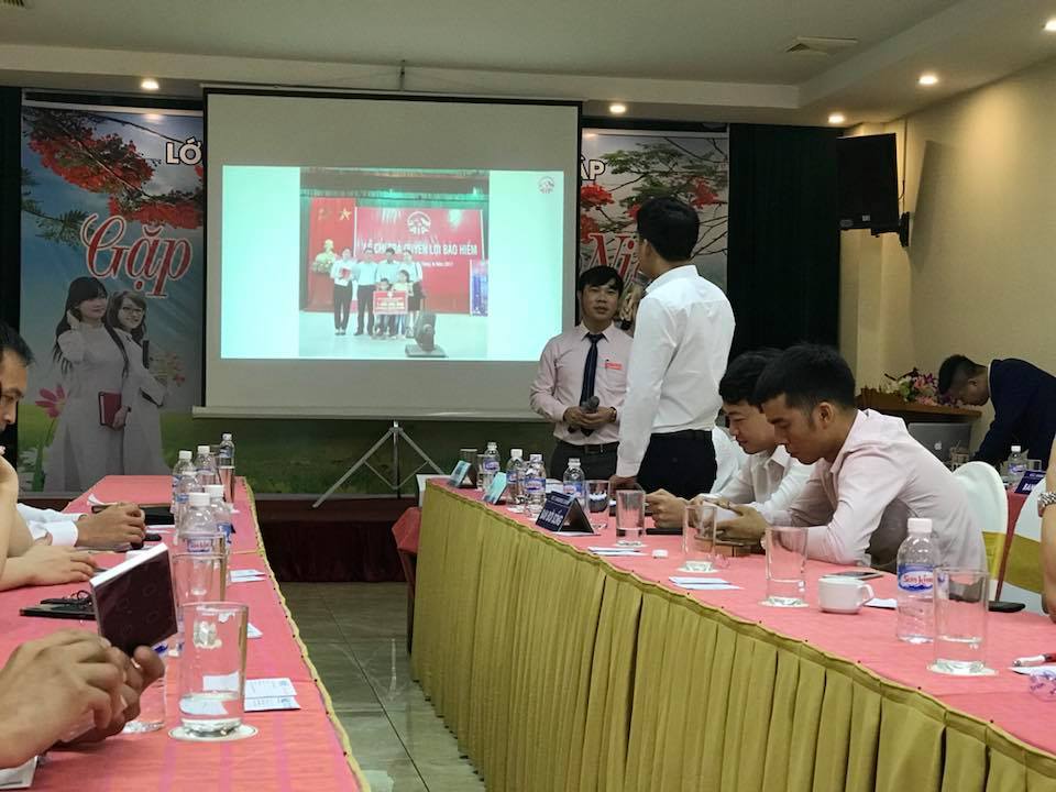 Cuộc họp của VEC Diamonds Group trong tâm bão số 3