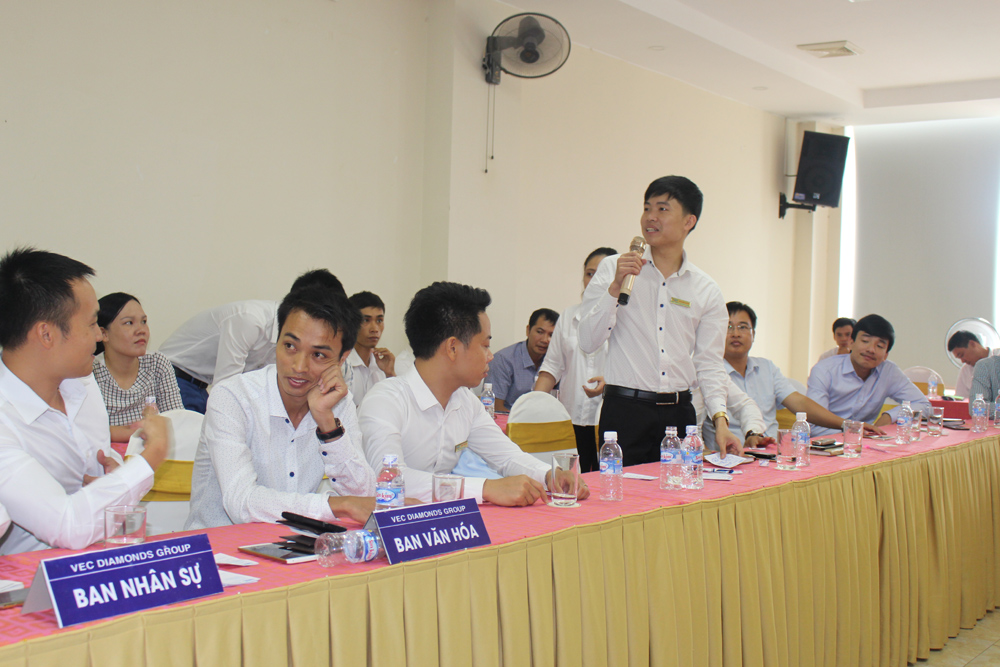 Buổi họp thứ 5 của VEC Diamonds Group