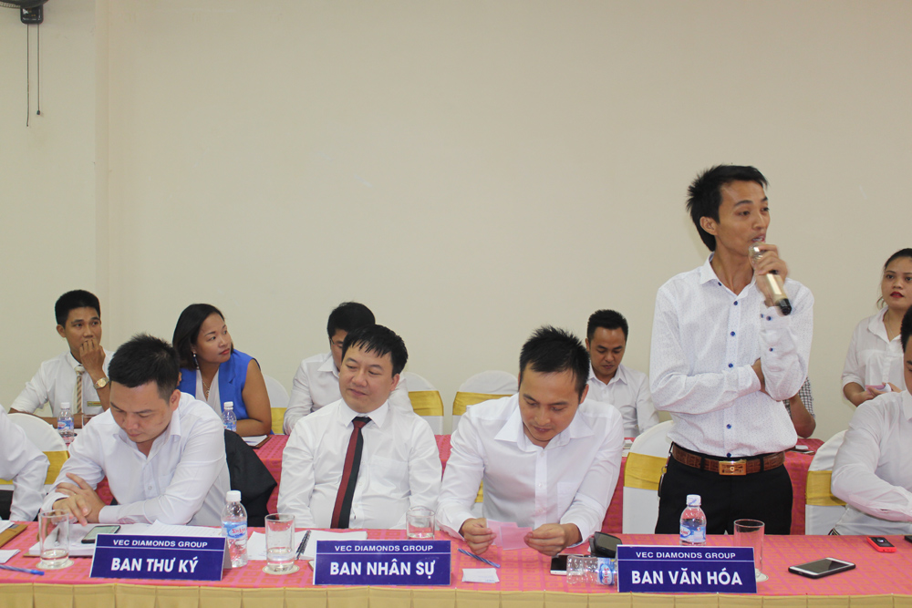 Buổi họp thứ 5 của VEC Diamonds Group