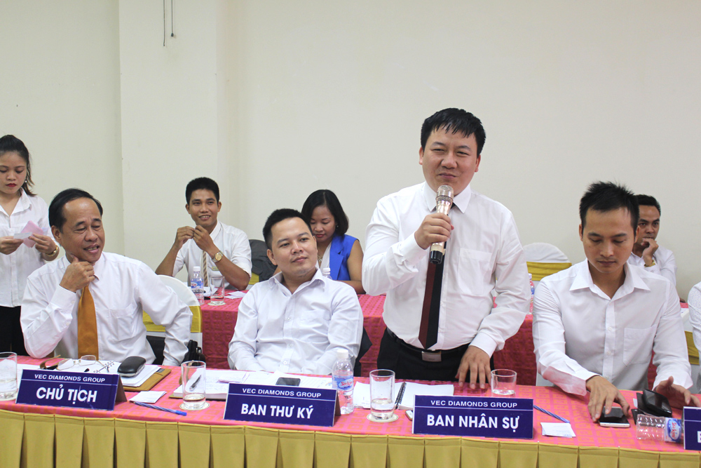 Buổi họp thứ 5 của VEC Diamonds Group
