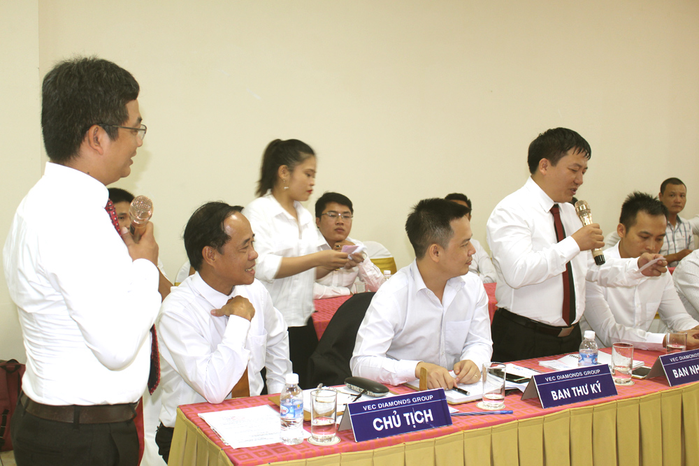Buổi họp thứ 5 của VEC Diamonds Group