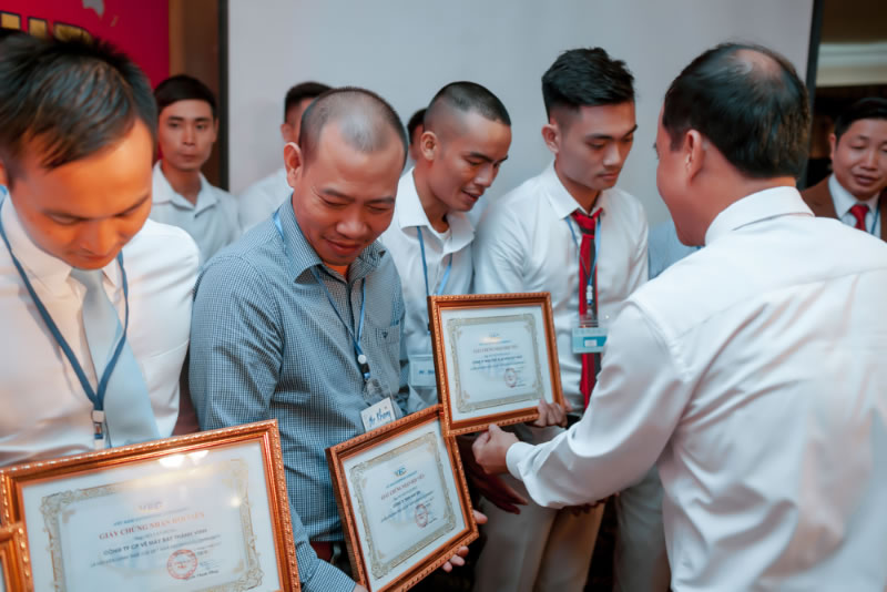 Lễ ra mắt VEC Diamonds Group