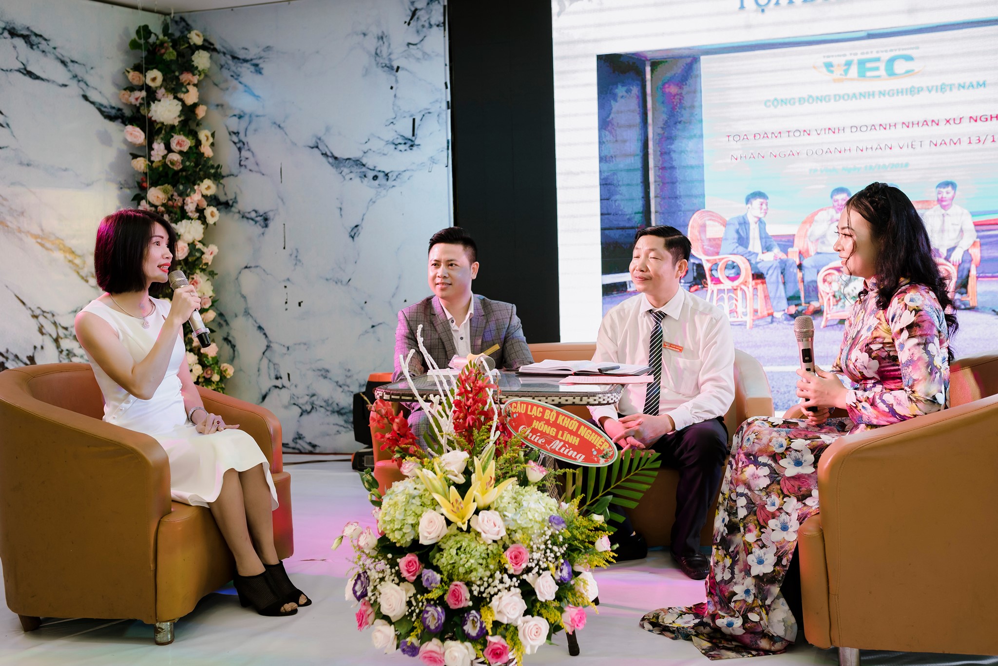 ngày doanh nhân việt nam 13.10